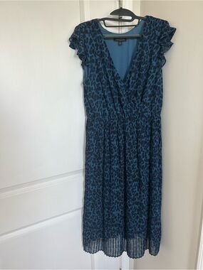 Banana Republic Blue Leopard Print V-Neck Midi Dress